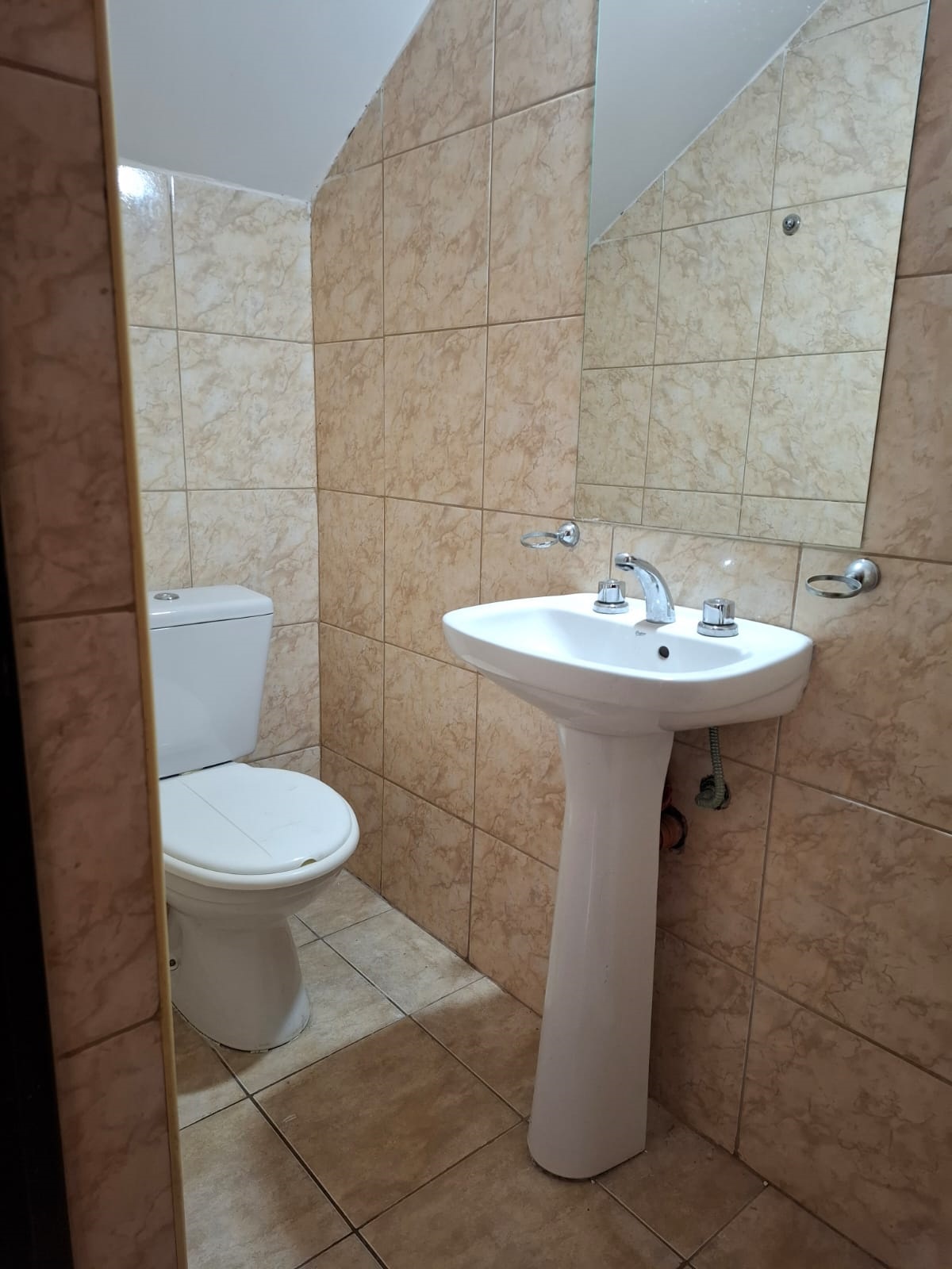 ALQUILAMOS DUPLEX Calle Elena de Roffo 2652, Godoy Cruz - Image 10