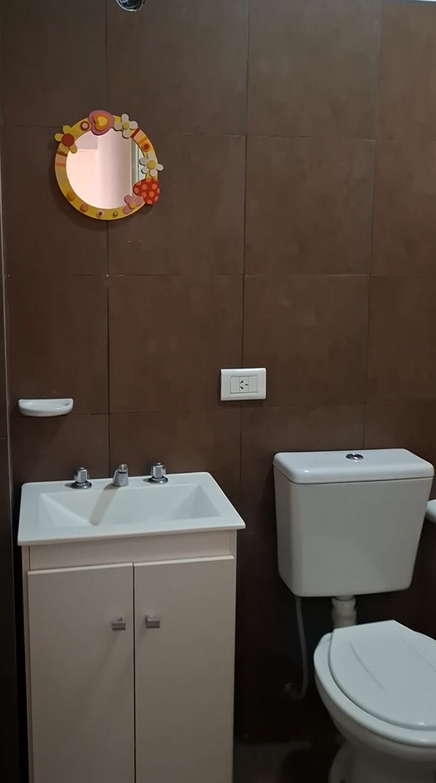 VENDEMOS HERMOSO DEPARTAMENTO, EXCELENTE UBICACION. - Image 3